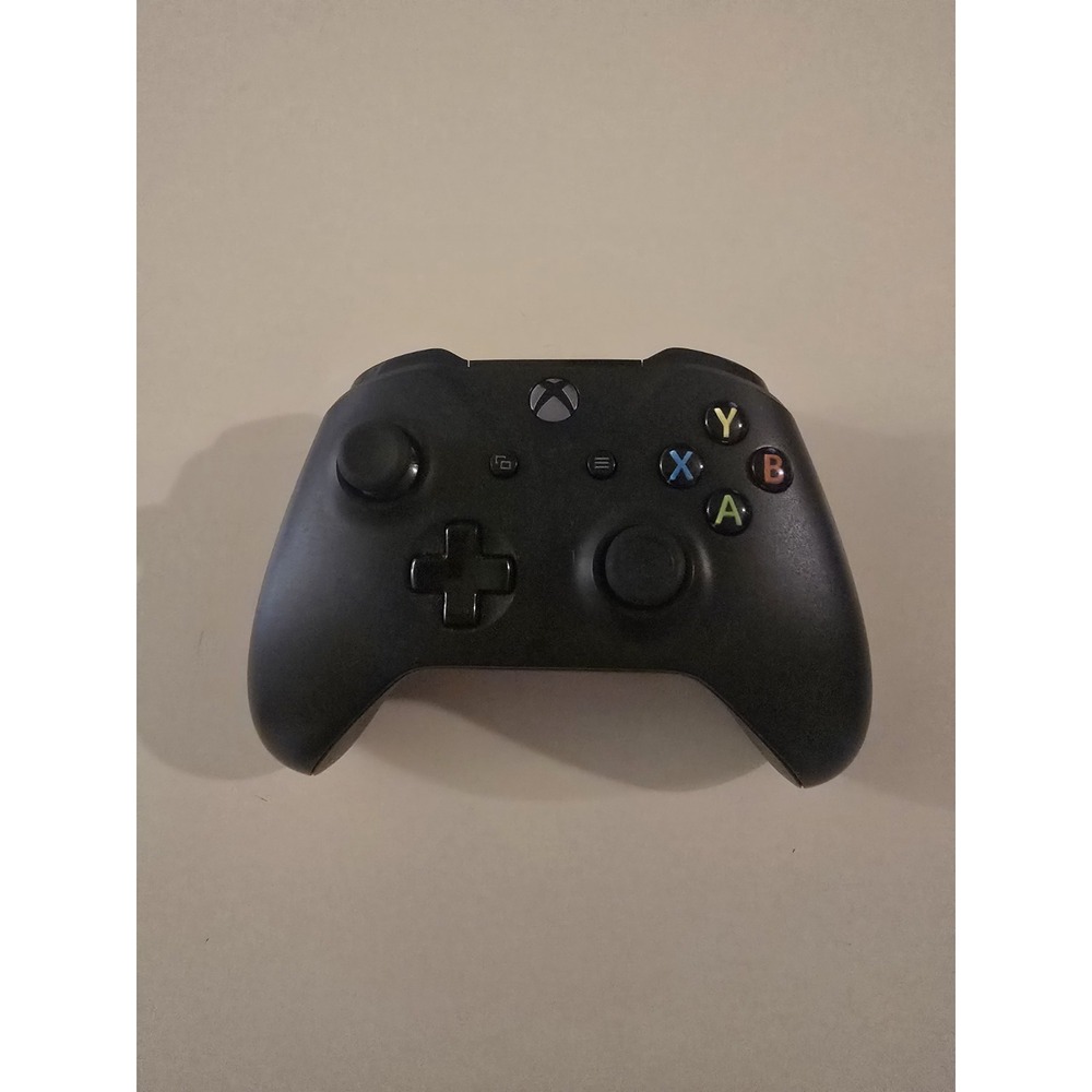 Microsoft Original Xbox One Controller - Black